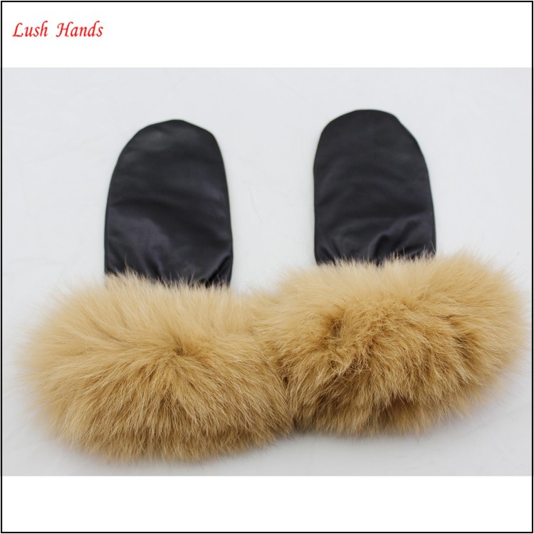 2016 women winter factory gloves wholesale leather mittens gloves with long fur